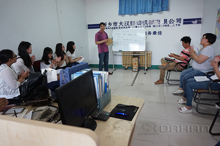 漢螺旋給料機(jī)實(shí)力雄厚，技術(shù)研發(fā)團(tuán)隊(duì)上百人